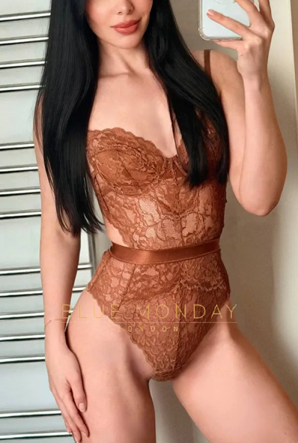 Profile image for Luna